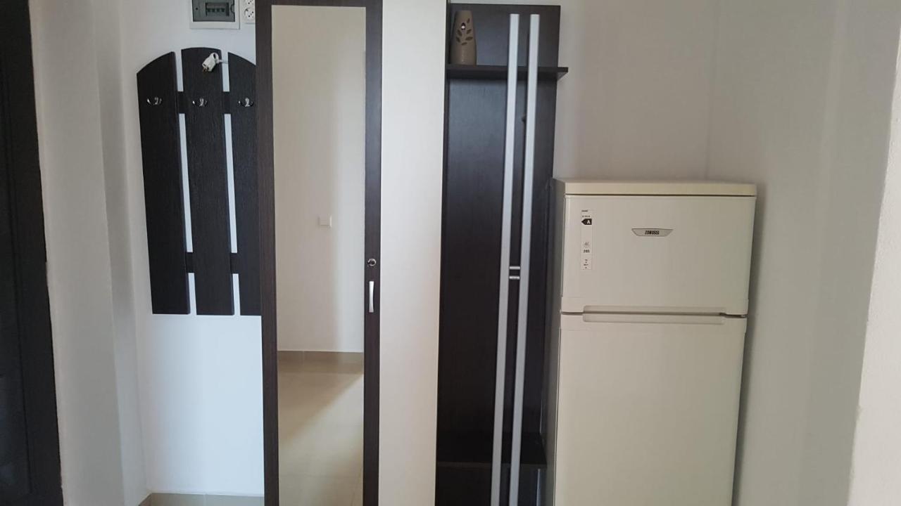 Apartament Teo Caransebeş Extérieur photo